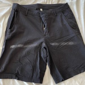 Lululemon Commission Short - 38 waist